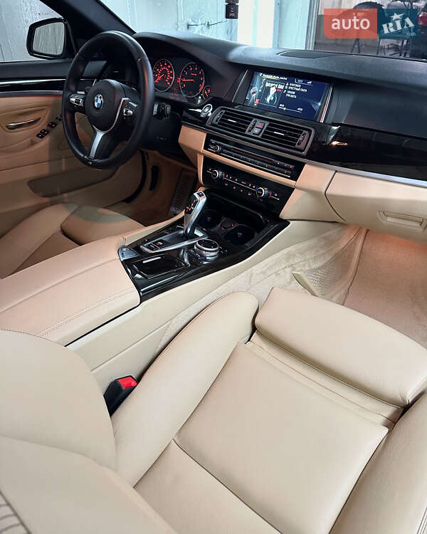 Седан BMW 5 Series 2014 в Николаеве