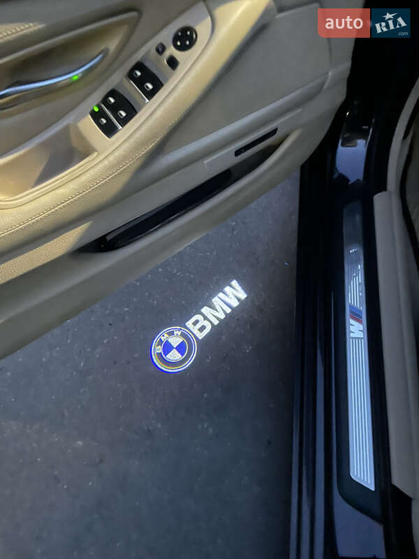 Седан BMW 5 Series 2011 в Дніпрі
