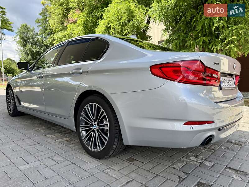 Седан BMW 5 Series 2019 в Днепре