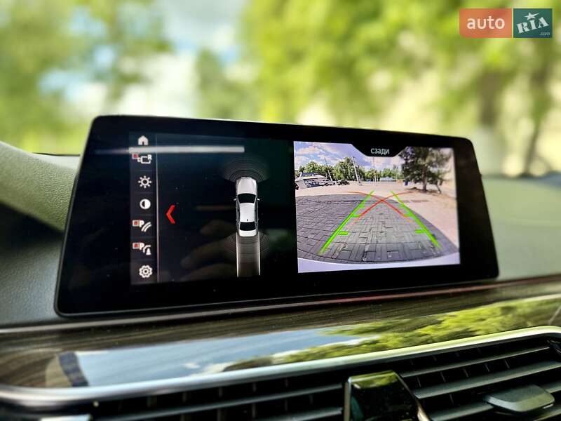 Седан BMW 5 Series 2019 в Днепре