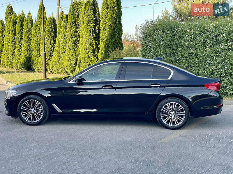 Седан BMW 5 Series 2018 в Львові