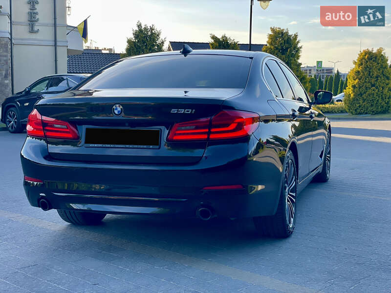 Седан BMW 5 Series 2018 в Львові