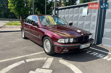 Седан BMW 5 Series 1998 в Киеве