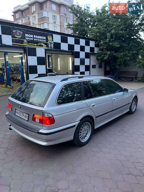 Универсал BMW 5 Series 1998 в Одессе