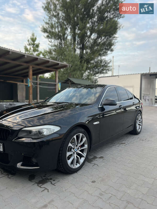 BMW 5 Series 2012