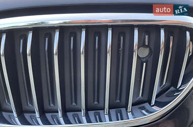 Седан BMW 5 Series 2017 в 