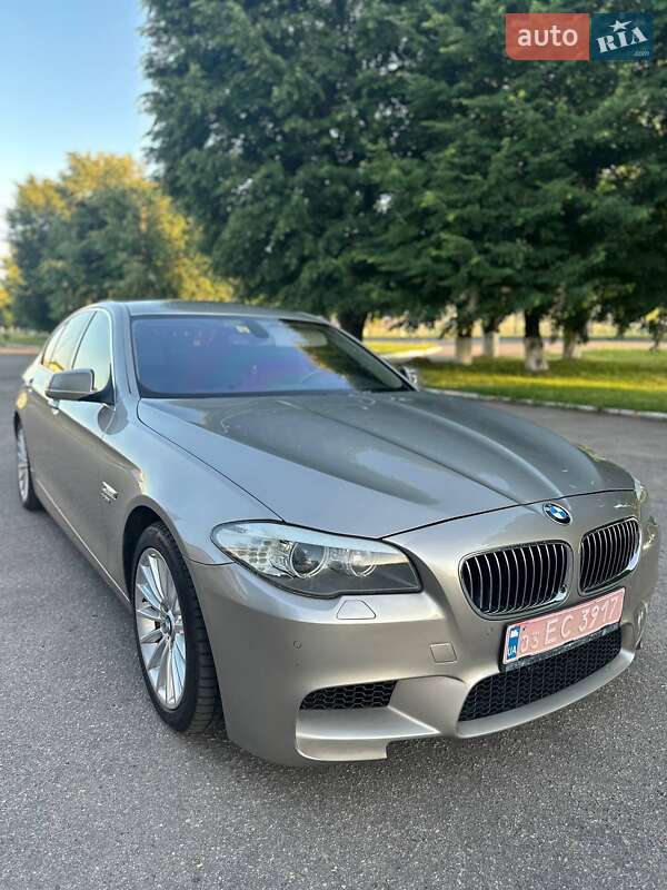 Седан BMW 5 Series 2012 в Золотоноше