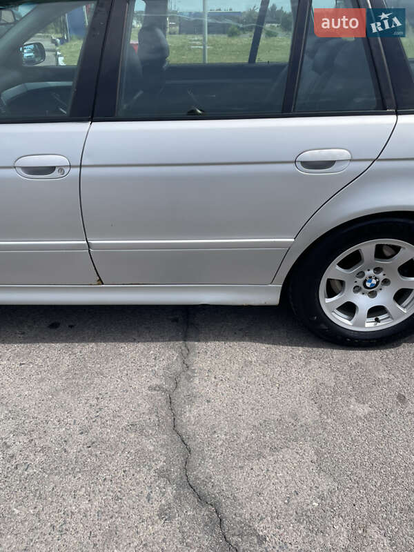 Універсал BMW 5 Series 2001 в Сарнах