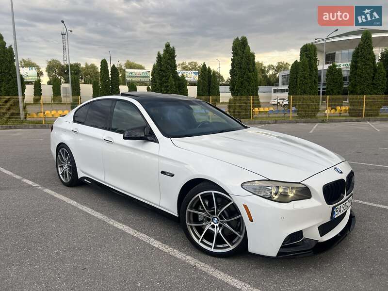 Седан BMW 5 Series 2013 в Олександрії