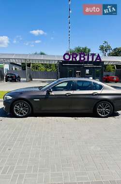 Седан BMW 5 Series 2012 в Днепре