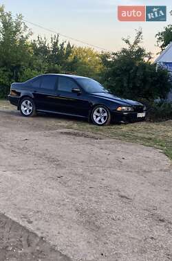 Седан BMW 5 Series 2002 в Одессе