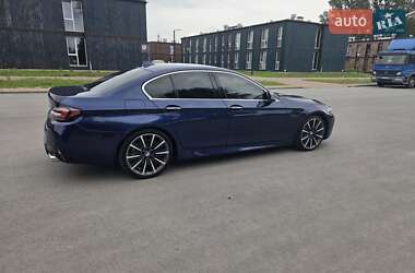 Седан BMW 5 Series 2015 в 