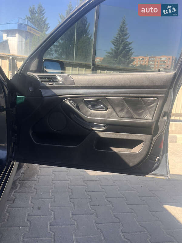 Седан BMW 5 Series 1999 в Тернополі