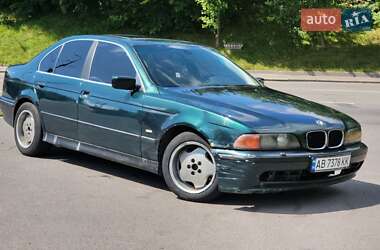 Седан BMW 5 Series 1998 в Виннице