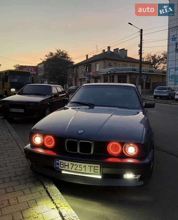 BMW 5 Series 1990