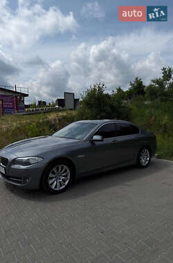 Седан BMW 5 Series 2013 в Львове