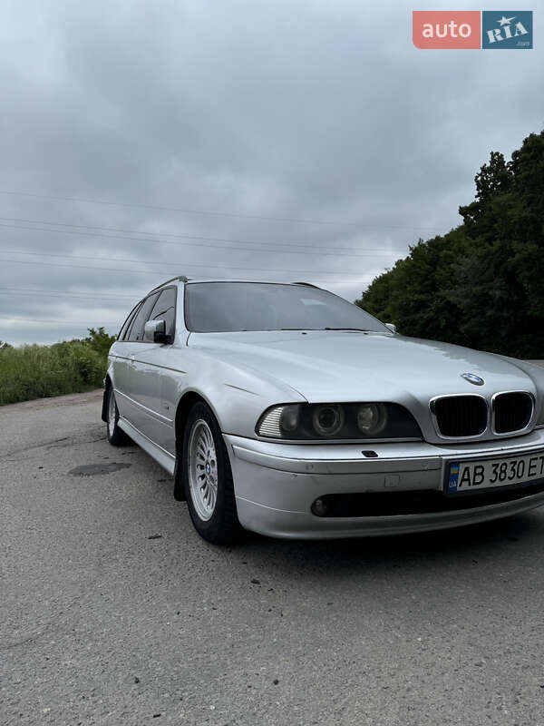 Універсал BMW 5 Series 2001 в Вінниці