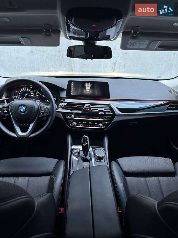 Седан BMW 5 Series 2017 в Києві