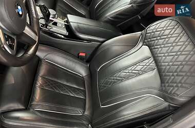 Седан BMW 5 Series 2019 в 