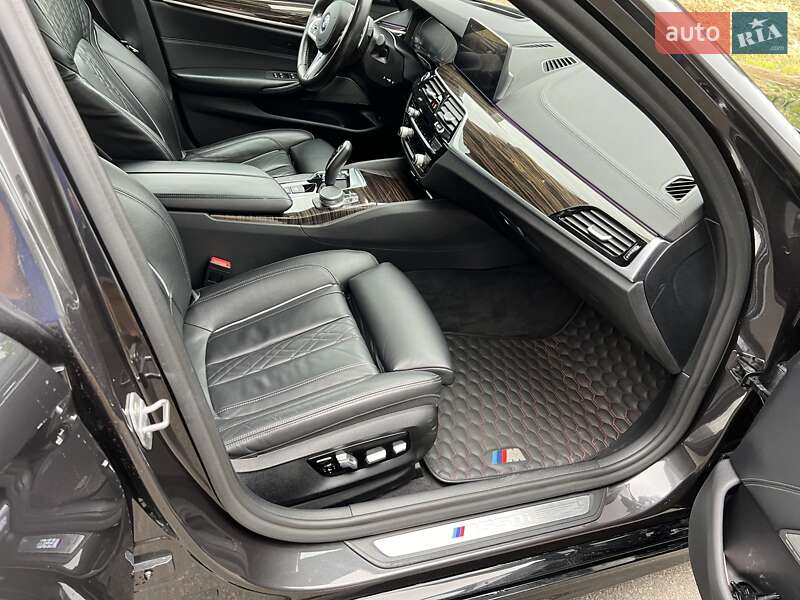 Седан BMW 5 Series 2019 в Киеве фото 32 Седан BMW 5 Series 2019 в Киеве