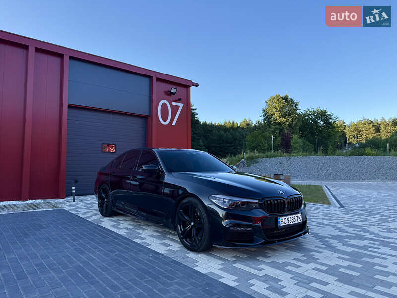 Седан BMW 5 Series 2017 в Львові