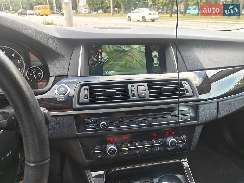 Седан BMW 5 Series 2014 в Києві