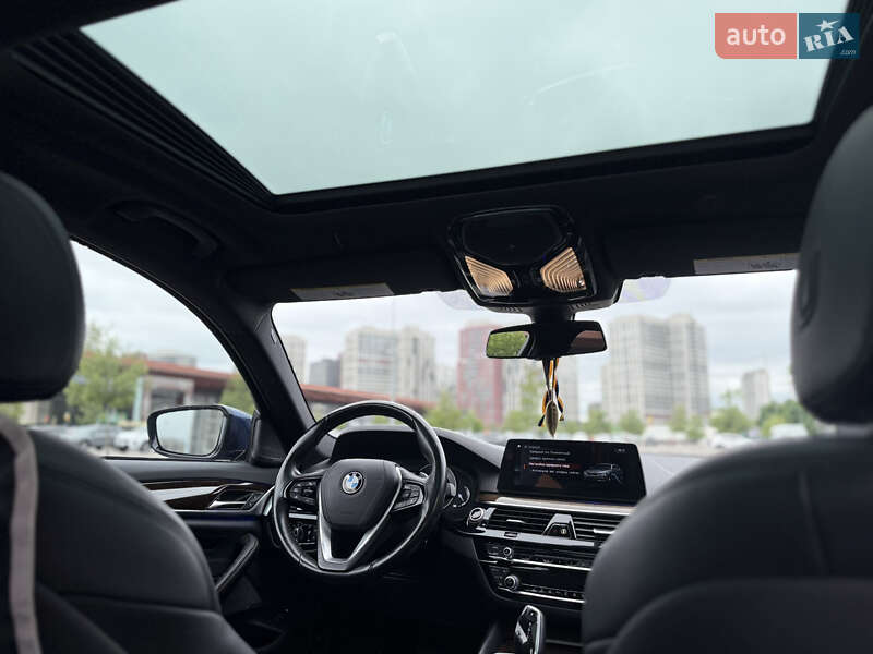Седан BMW 5 Series 2018 в Києві