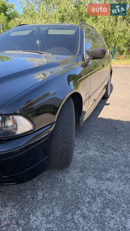 Универсал BMW 5 Series 2002 в Корсуне-Шевченковском