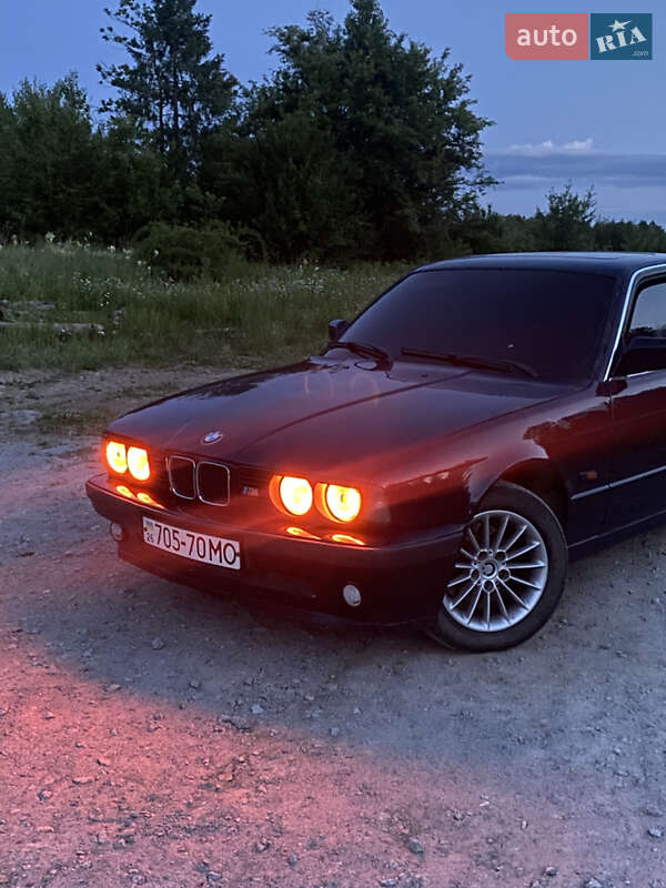Седан BMW 5 Series 1989 в Черновцах фото 4 Седан BMW 5 Series 1989 в Черновцах