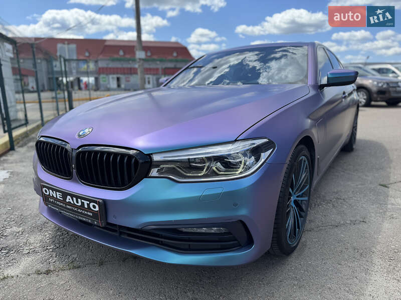 Седан BMW 5 Series 2018 в  фото Седан BMW 5 Series 2018 в