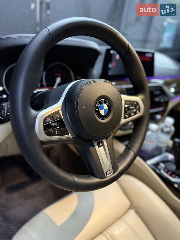 Седан BMW 5 Series 2017 в Києві