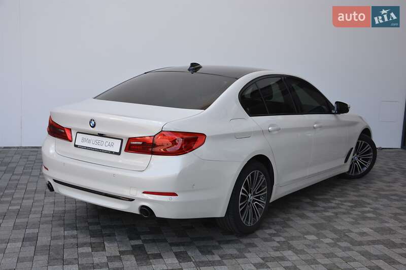 Седан BMW 5 Series 2019 в Киеве