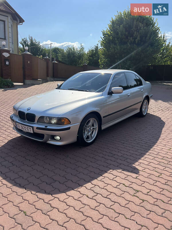 Седан BMW 5 Series 2002 в Чернівцях