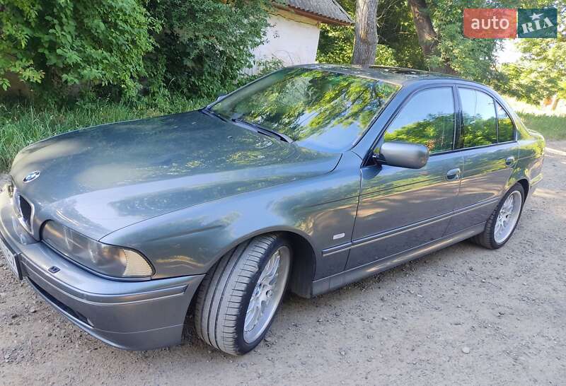 BMW 5 Series 2002