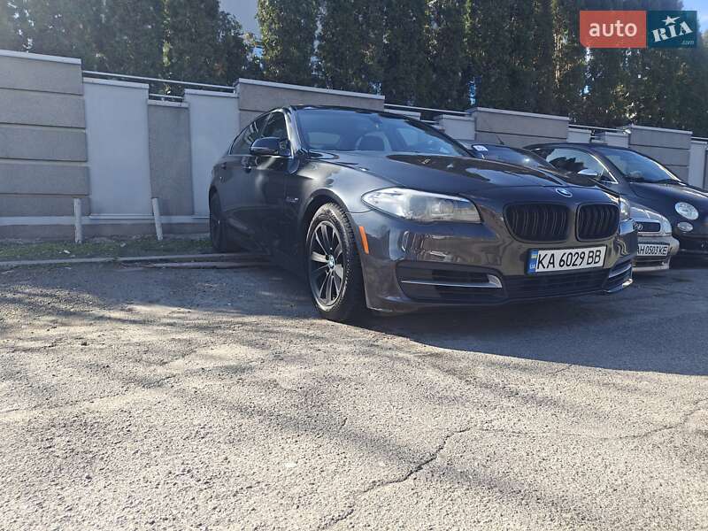 Седан BMW 5 Series 2014 в Києві