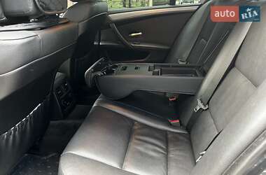Седан BMW 5 Series 2010 в 
