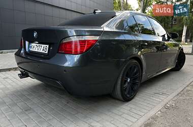 Седан BMW 5 Series 2010 в 