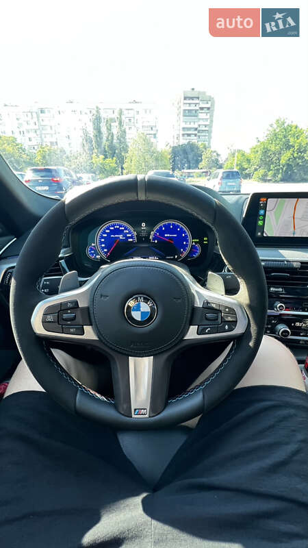 Седан BMW 5 Series 2017 в Запорожье фото 40 Седан BMW 5 Series 2017 в Запорожье