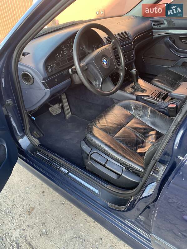 Седан BMW 5 Series 1997 в Дніпрі