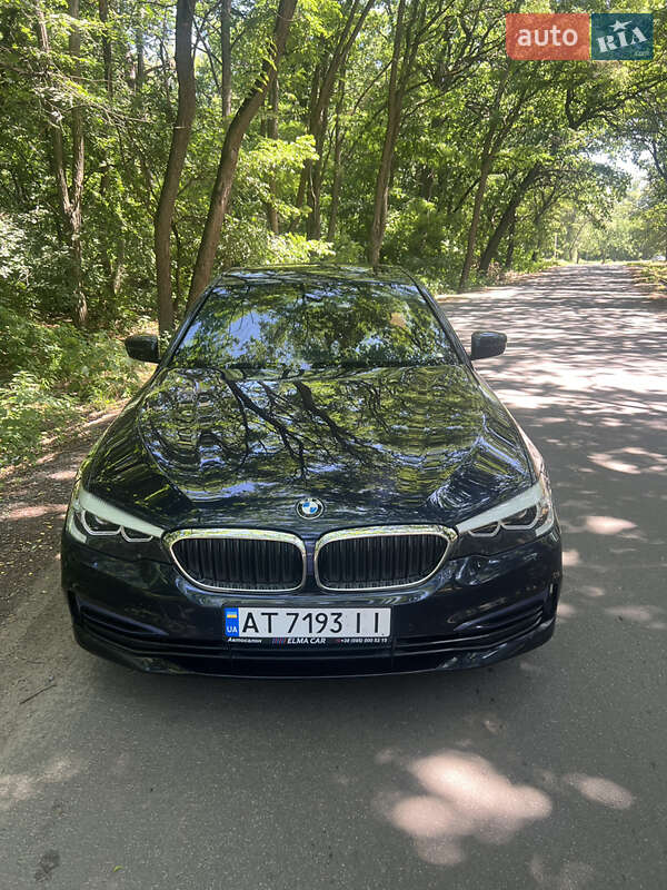 BMW 5 Series 2019