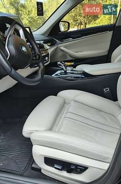 Седан BMW 5 Series 2017 в 
