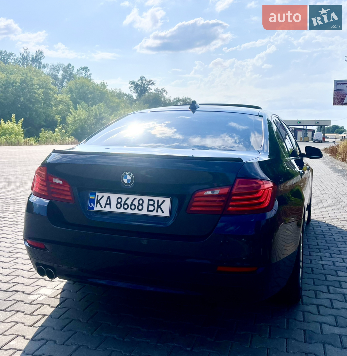 2013 BMW 5er - мініатюра 2