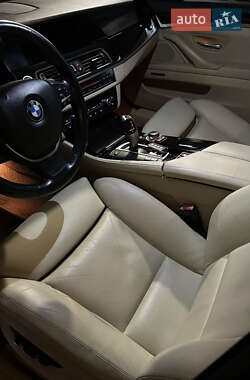 Седан BMW 5 Series 2011 в 