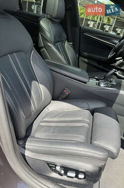 Седан BMW 5 Series 2020 в 