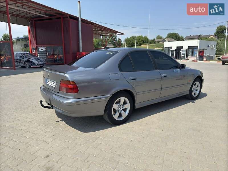 Седан BMW 5 Series 1997 в Черновцах