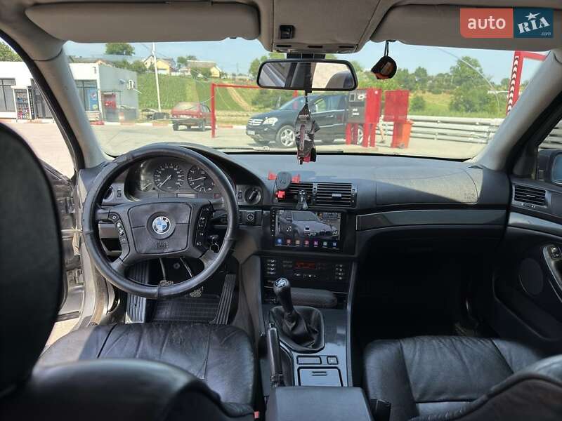 Седан BMW 5 Series 1997 в Черновцах