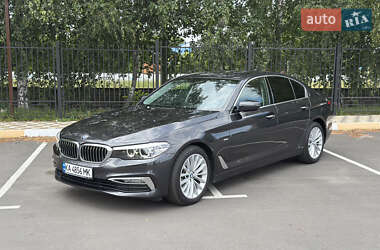 Седан BMW 5 Series 2017 в Киеве
