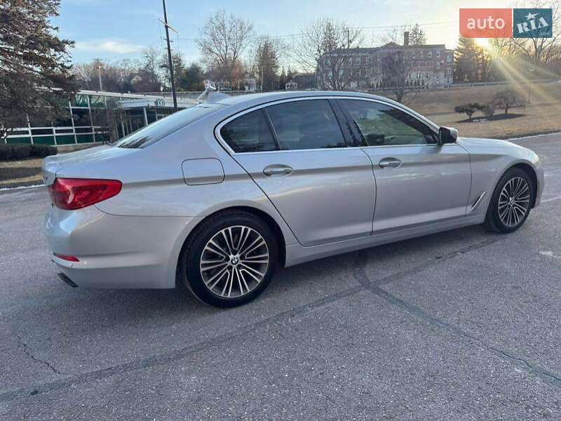 Седан BMW 5 Series 2017 в Киеве