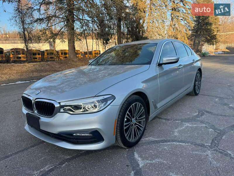 Седан BMW 5 Series 2017 в Киеве