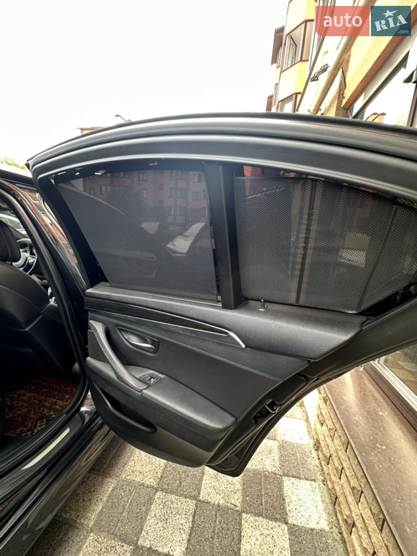 2010 BMW 5er - мініатюра 17